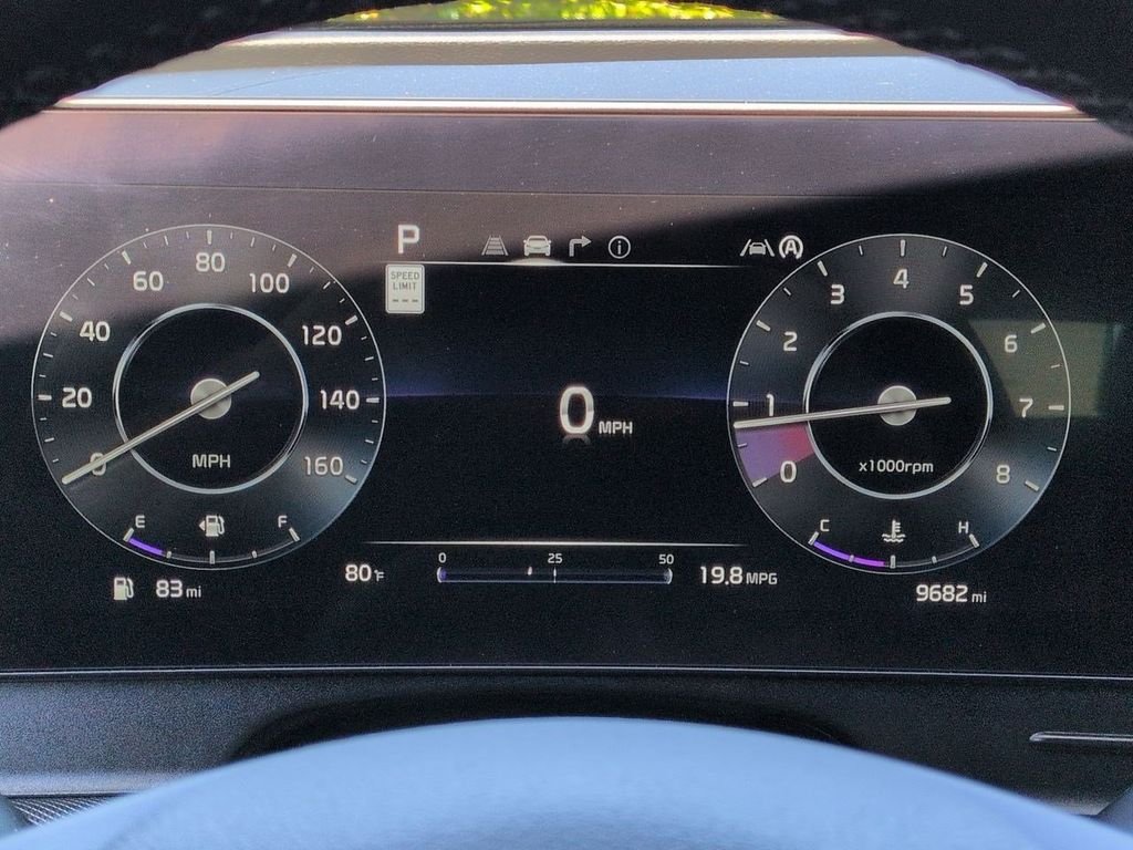 Certified Used 2023 Gravity Gray Kia SX image 15