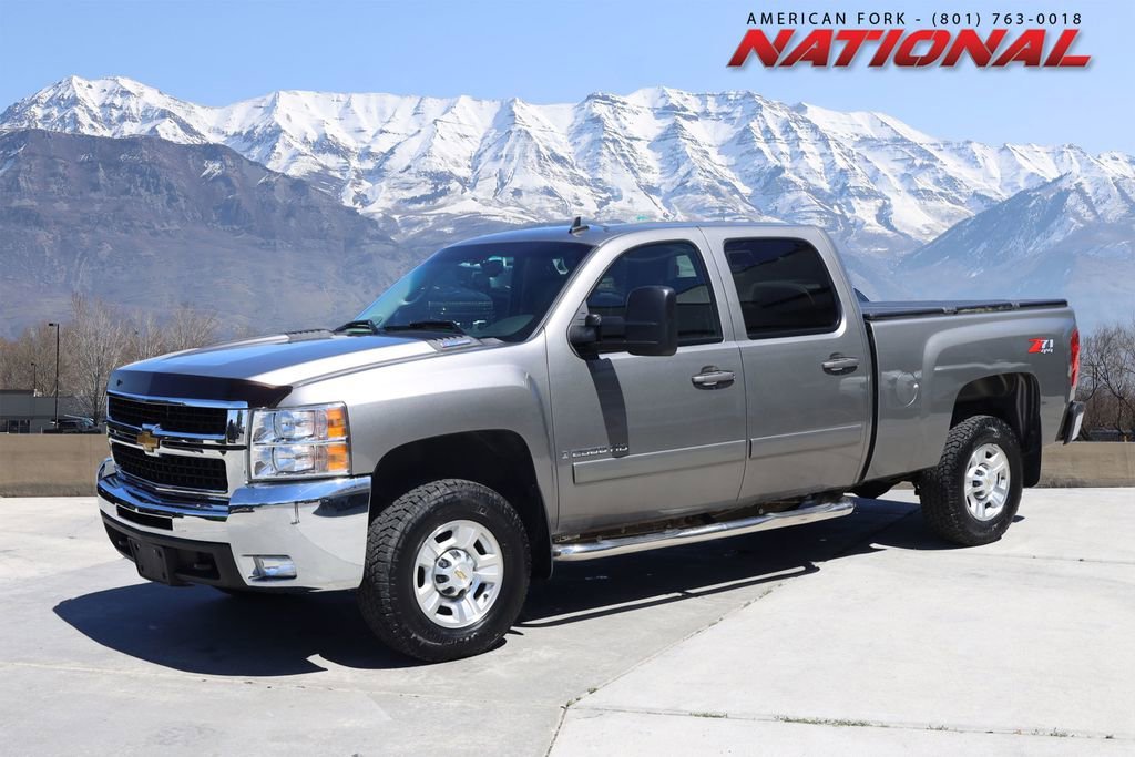 2008 Chevrolet Silverado HD's photo
