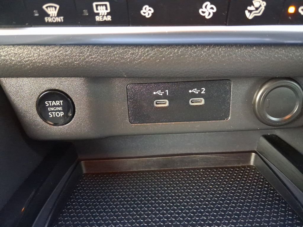 Used 2024 Gray Nissan SV image 12