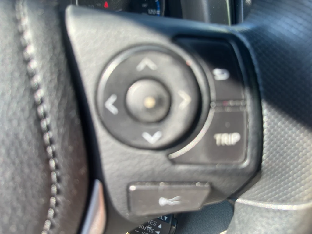 Used 2018 Black Toyota LE image 10