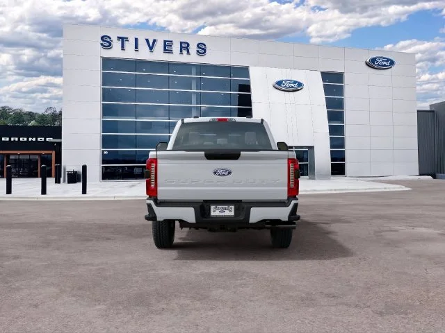 New 2027 White Ford XL image 5