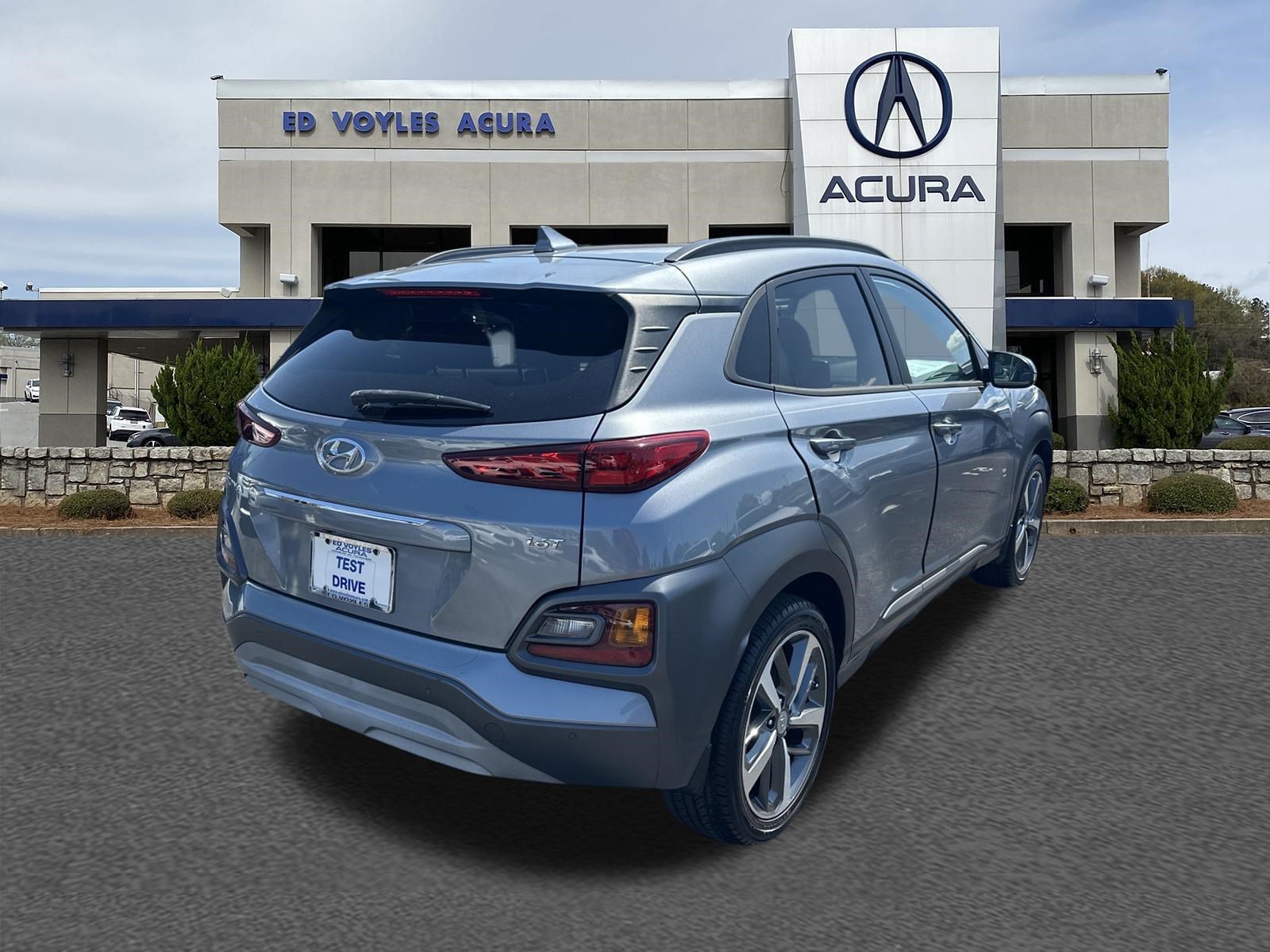 Used 2021 Sonic Silver Hyundai Ultimate image 5