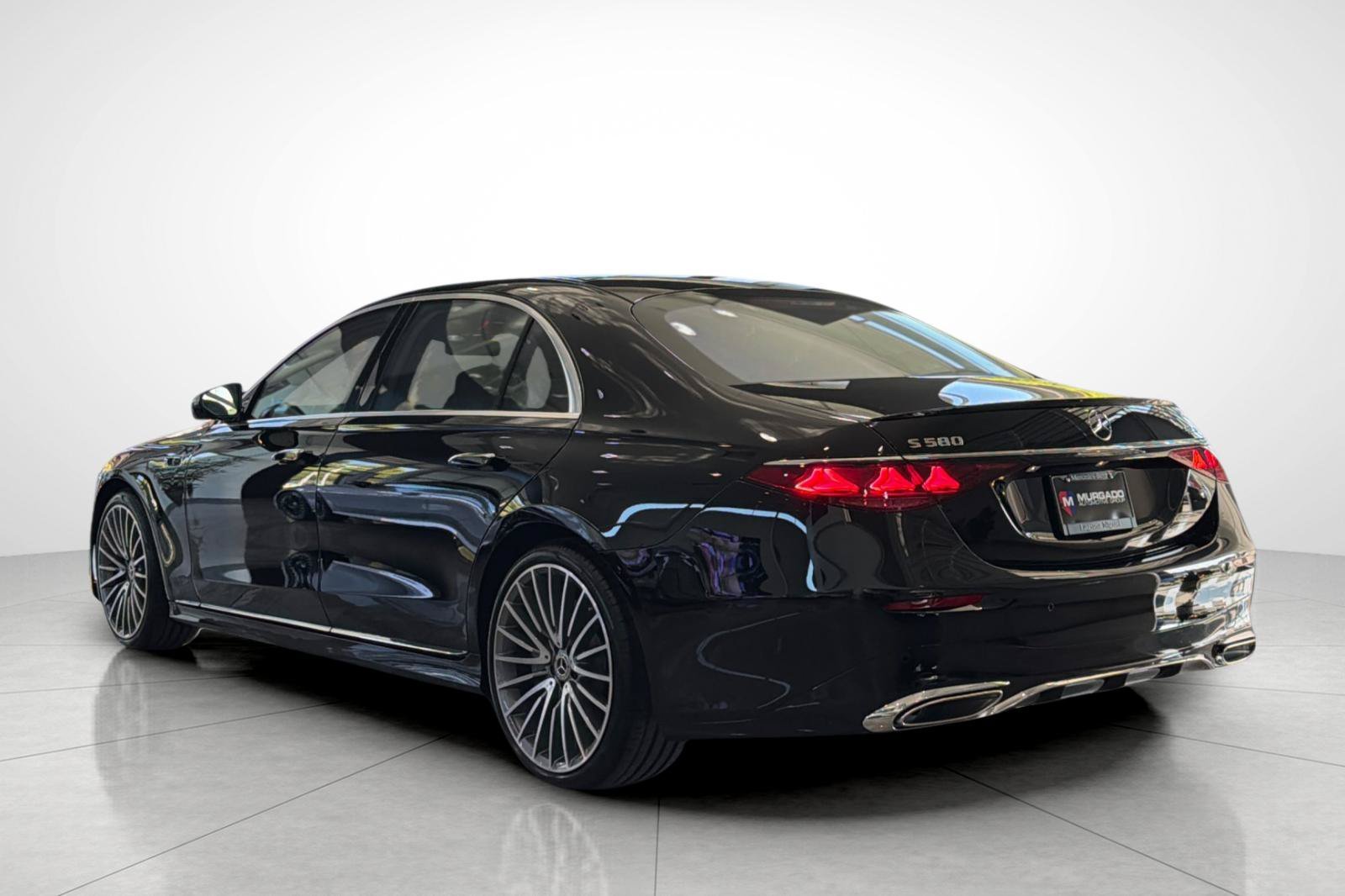 New 2027 Black Mercedes-Benz S 580 image 14