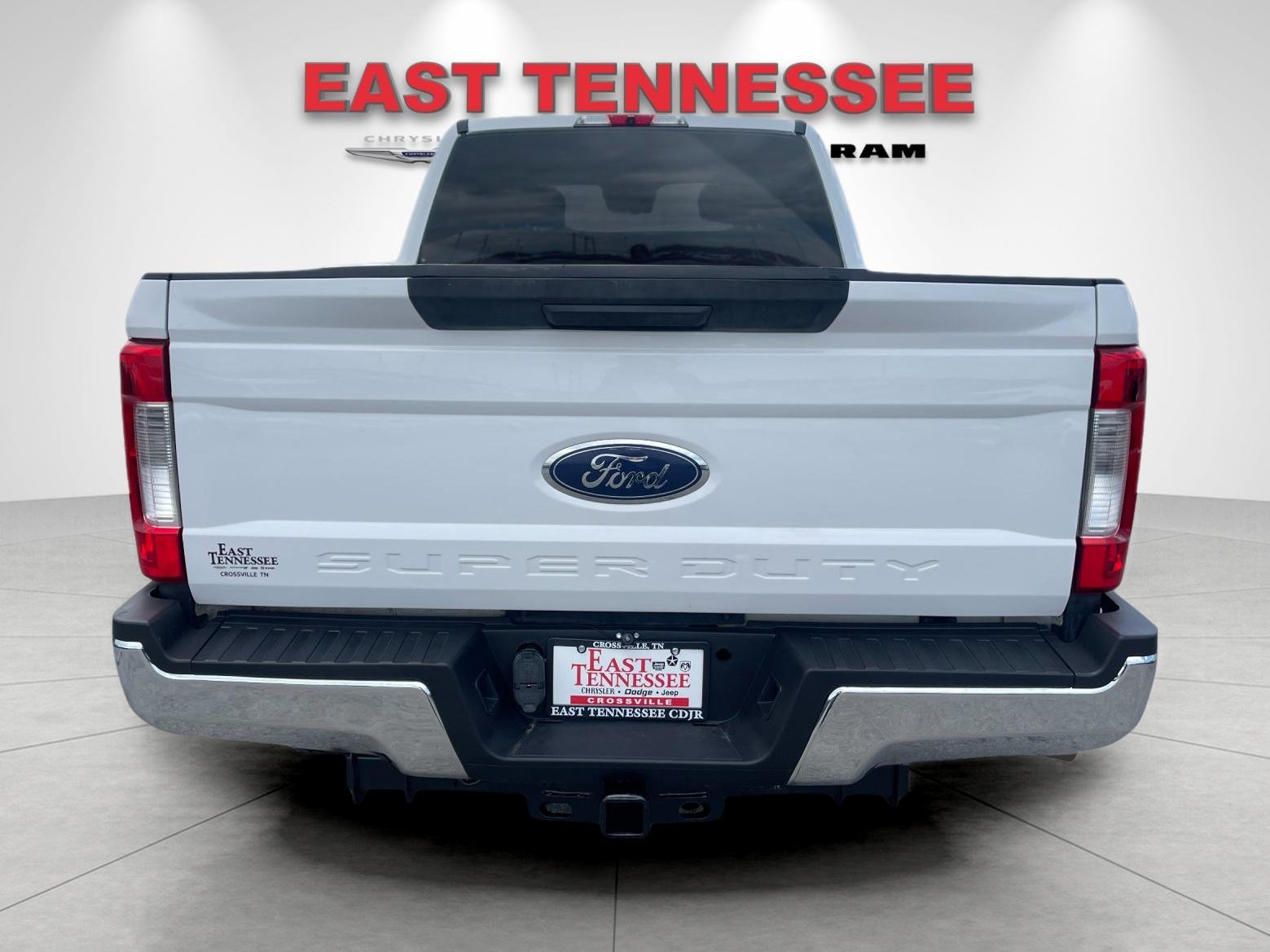 Used 2019 White Ford XL image 4