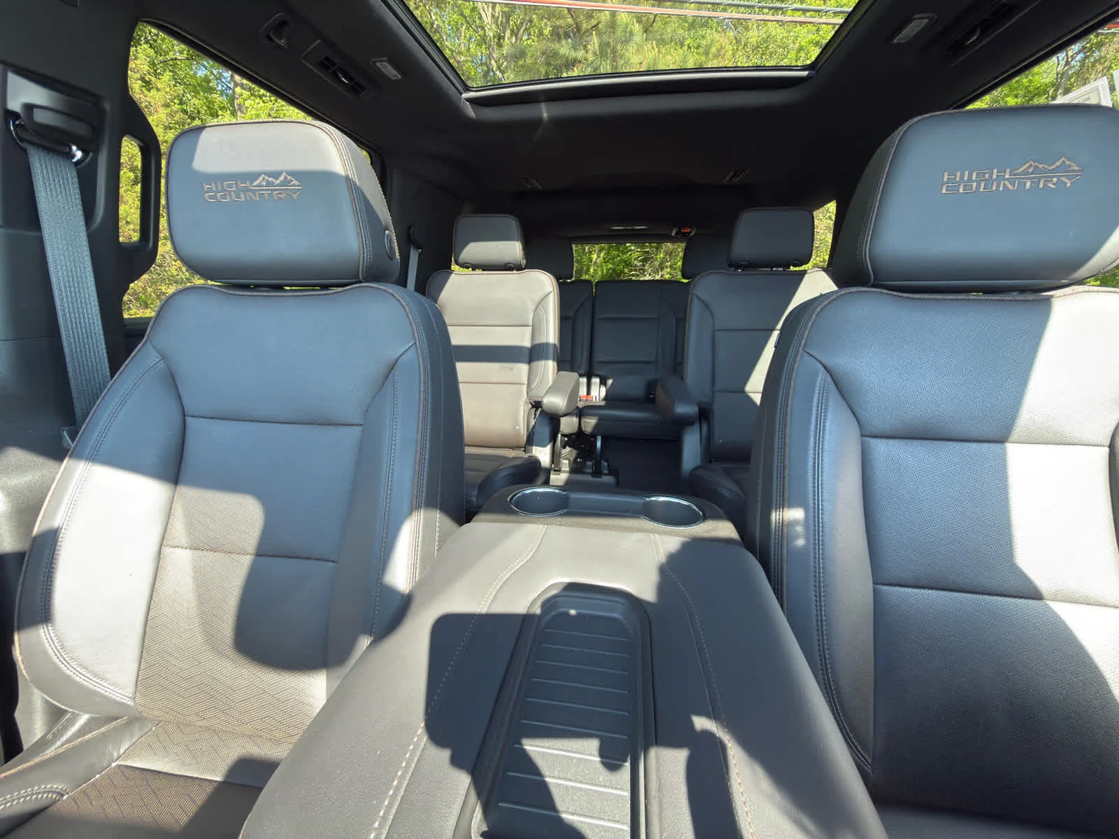 Used 2023 Black Chevrolet High Country image 33