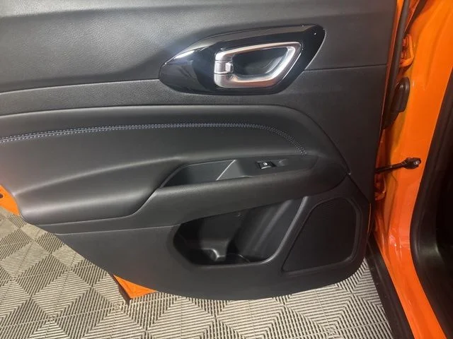 New 2026 Joose Exterior Paint Jeep Latitude image 19
