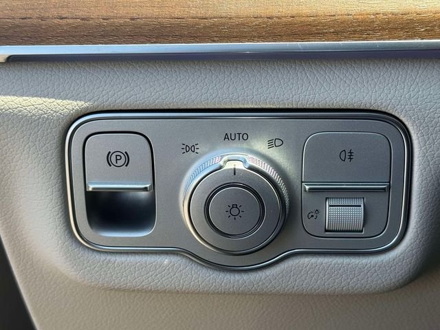 New 2026 Twilight Blue Metallic Mercedes-Benz GLS 450 image 21