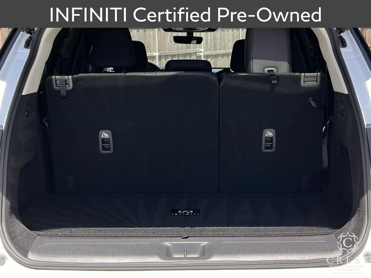 Certified Used 2027 Radiant White INFINITI LUXE image 31