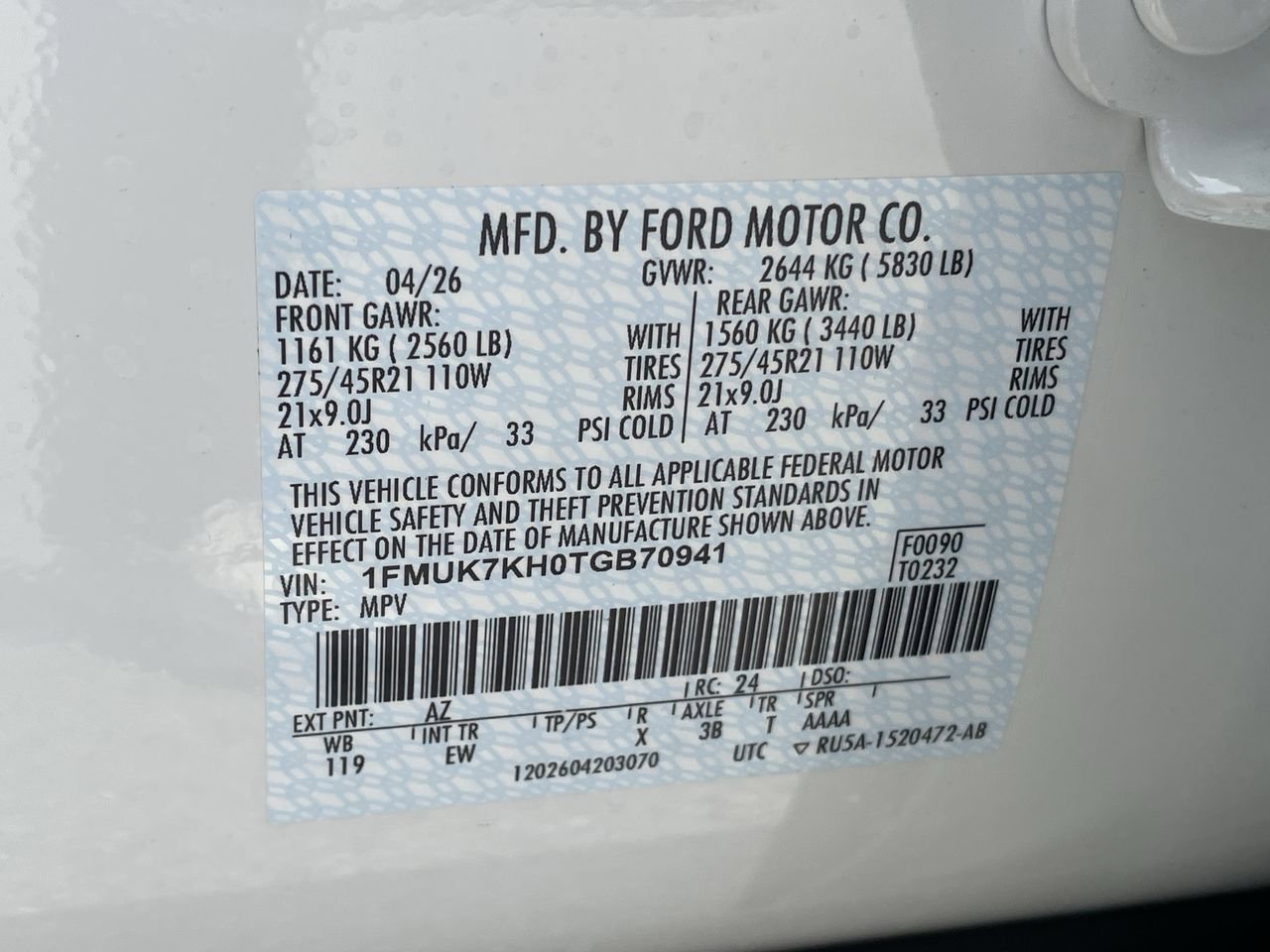 New 2026 Star White Metallic Tri-Coat Ford ST-Line image 33