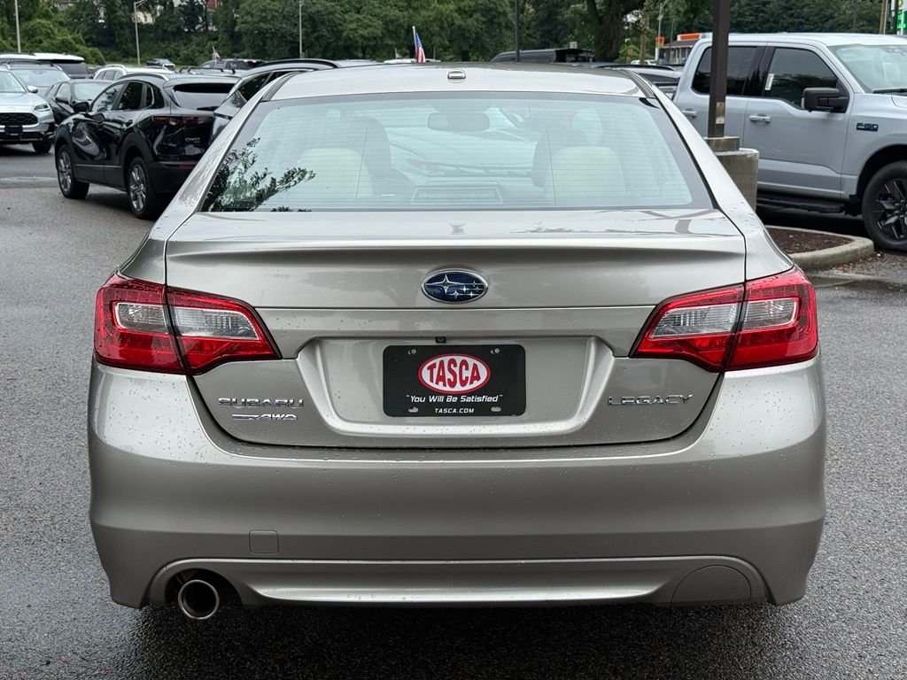 Used 2015 Gray Subaru 2.5i image 9