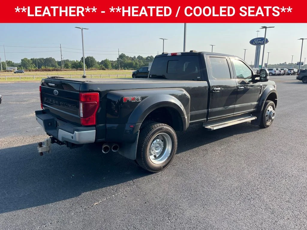 Used 2022 Agate Black Metallic Ford Lariat image 5