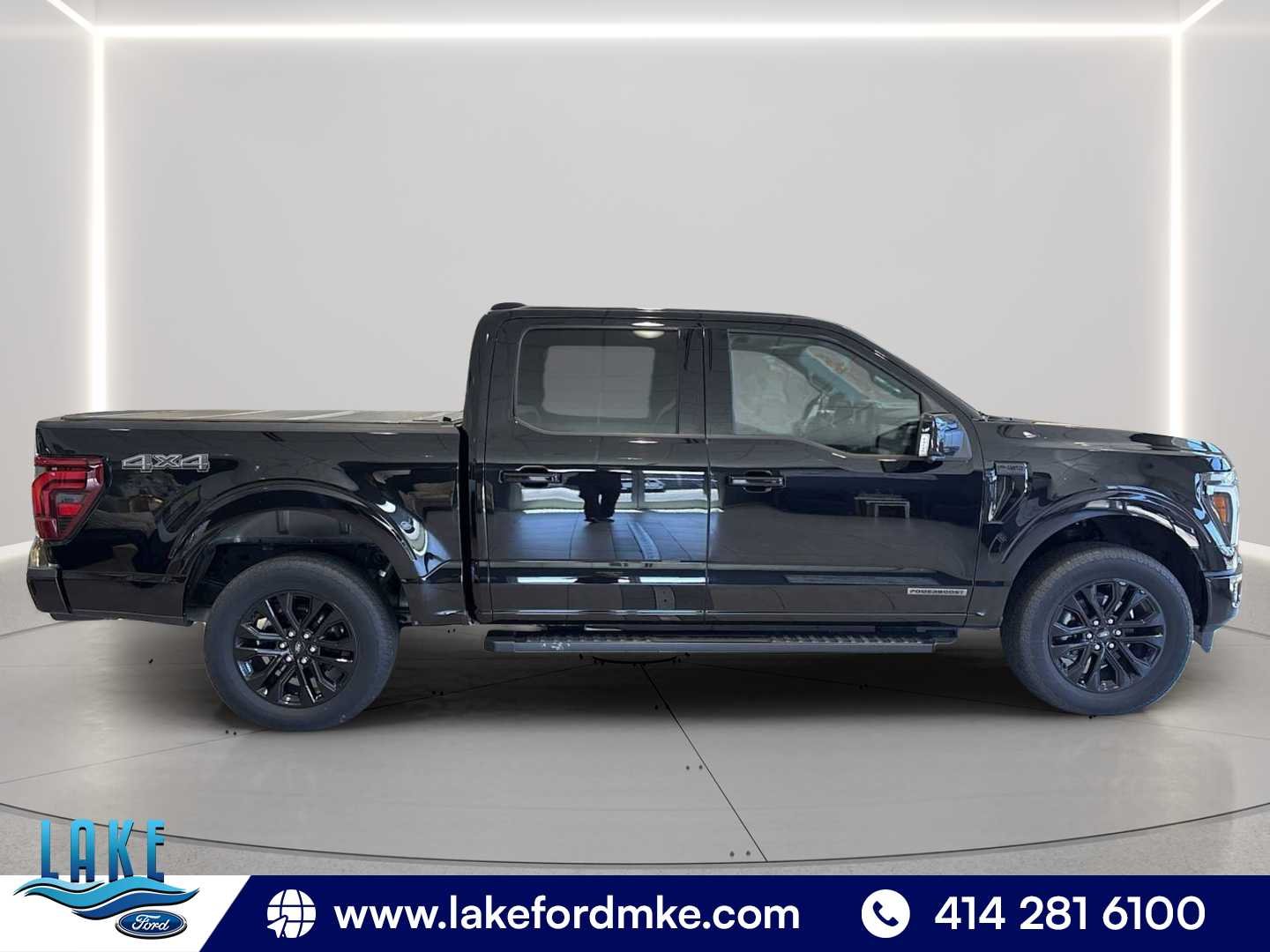 Used 2025 Agate Black Metallic Ford LARIAT image 8