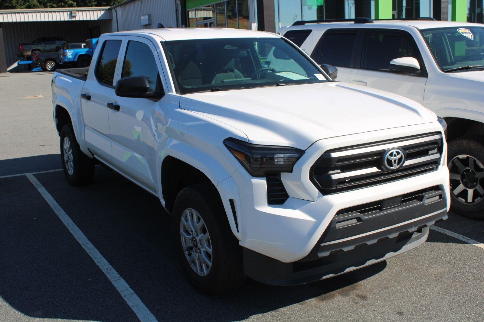 Used 2024 Ice Cap Toyota SR image 3