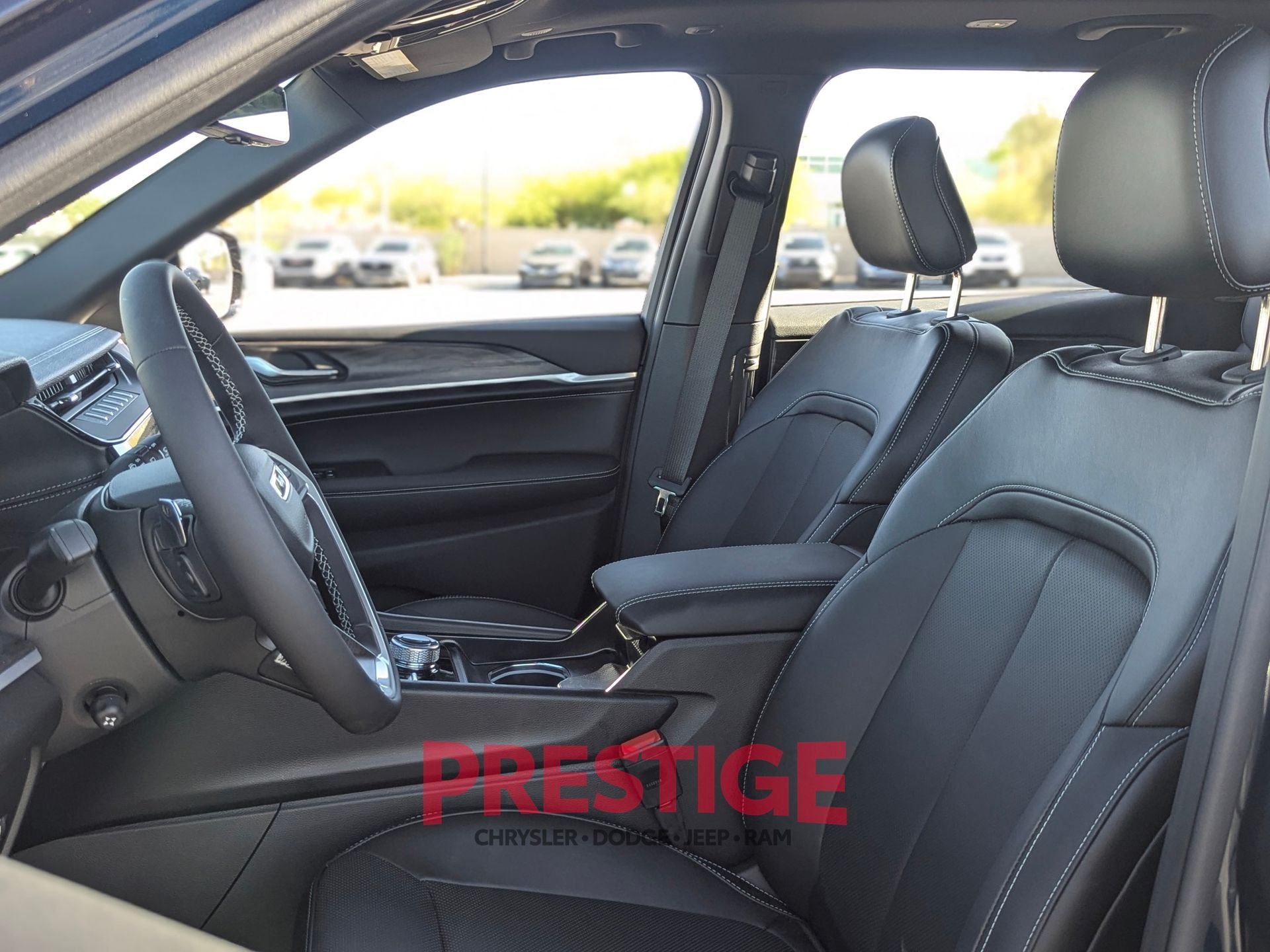 New 2026 Fathom Blue Pearl-Coat Exterior Paint Jeep Limited Reserve image 21