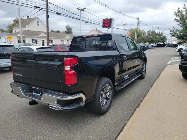 New 2026 Black Chevrolet LT image 5