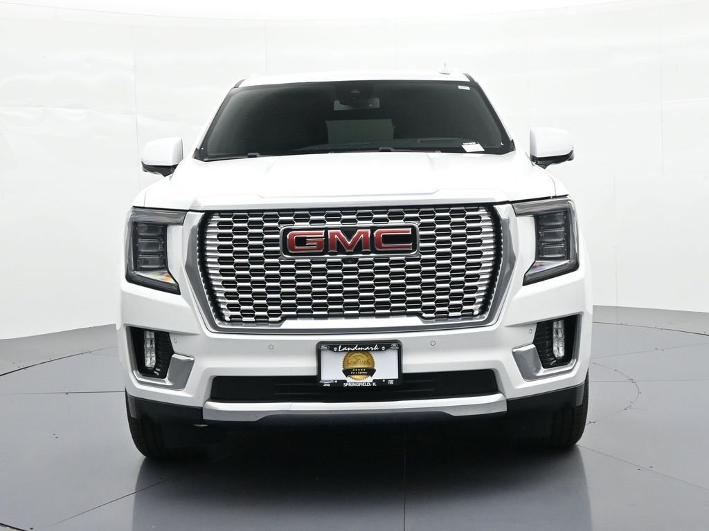Used 2023 White GMC Denali image 2