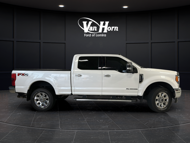 Used 2019 White Platinum Clearcoat Metallic Ford Lariat image 8