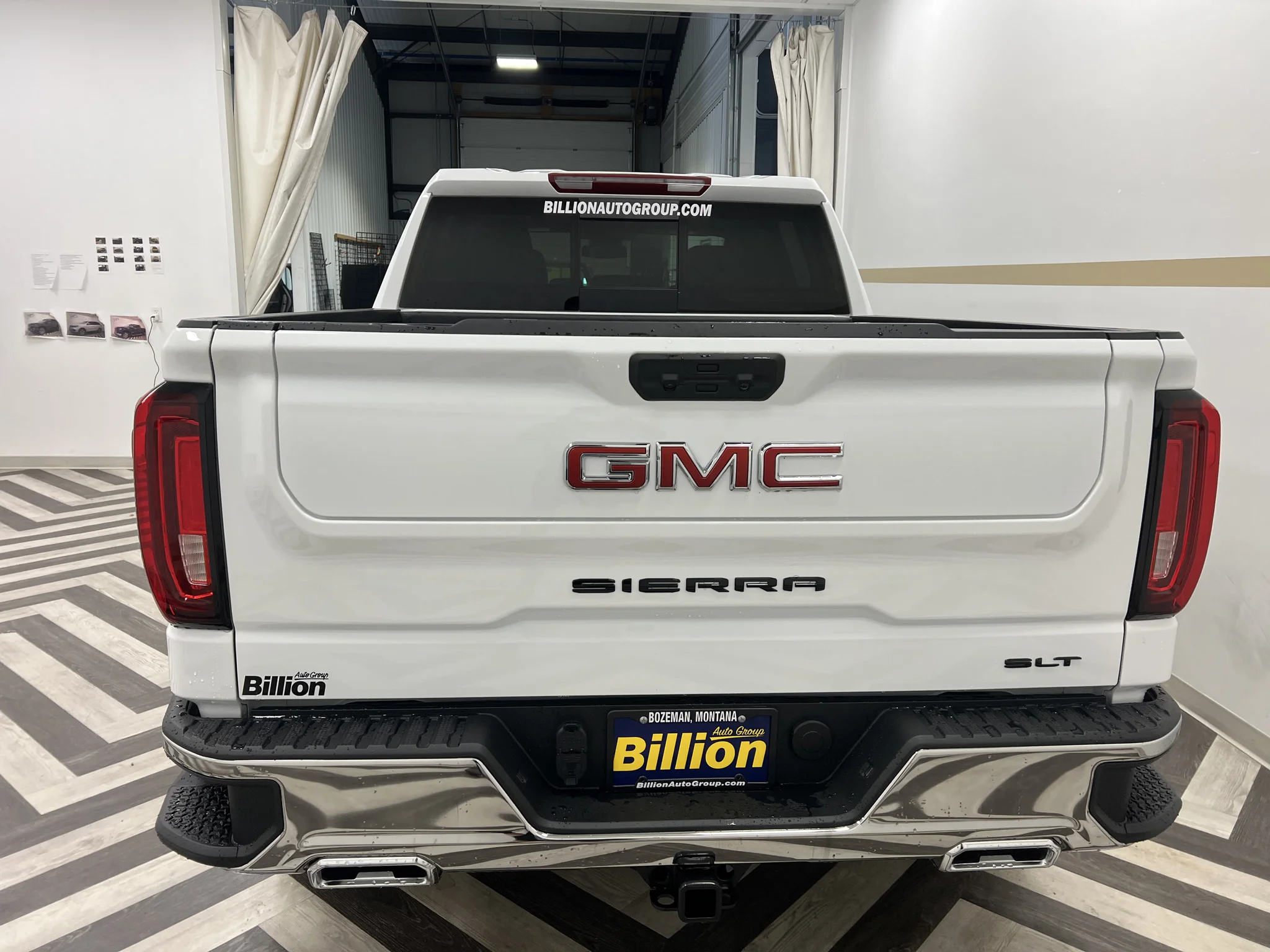 2026 GMC Sierra 1500 SLT - Photo 15