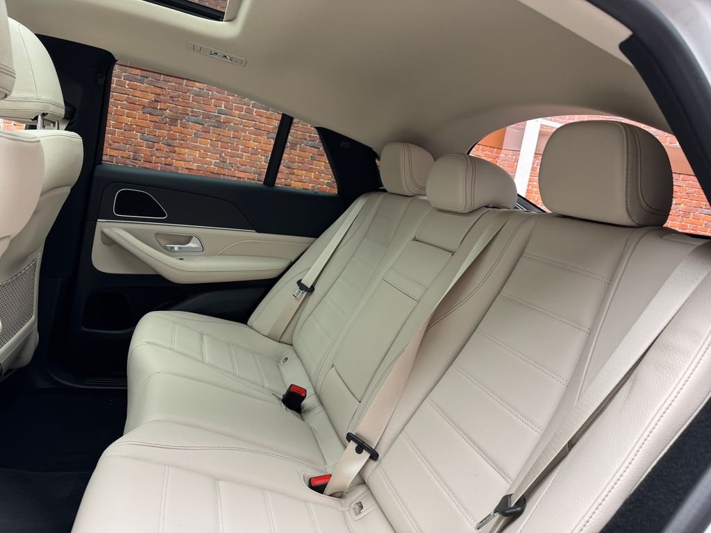 New 2026 White Mercedes-Benz GLE 450 Coupe image 25