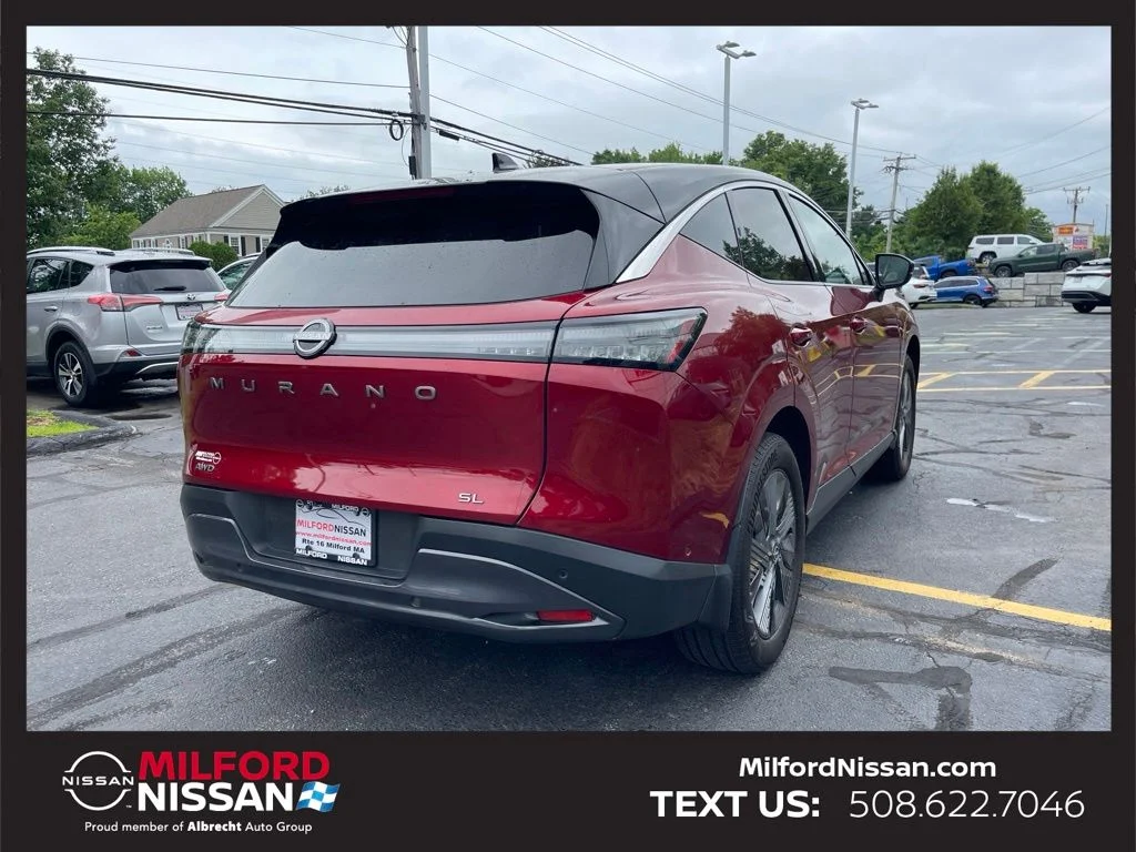Used 2025 Red Nissan SL image 5