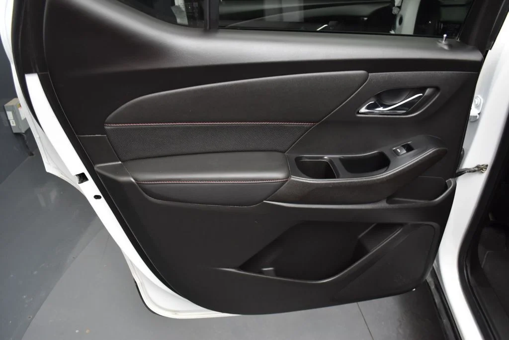 Used 2024 White Chevrolet RS image 17