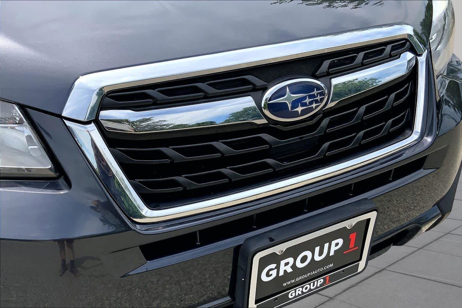 Used 2018 Dark Gray Metallic Subaru  image 30