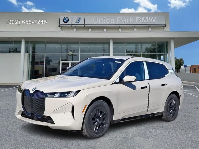 2026 BMW iX xDrive45's photo