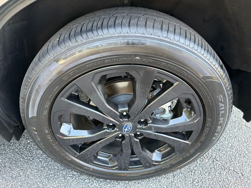 Used 2024 Silver Subaru Sport image 20