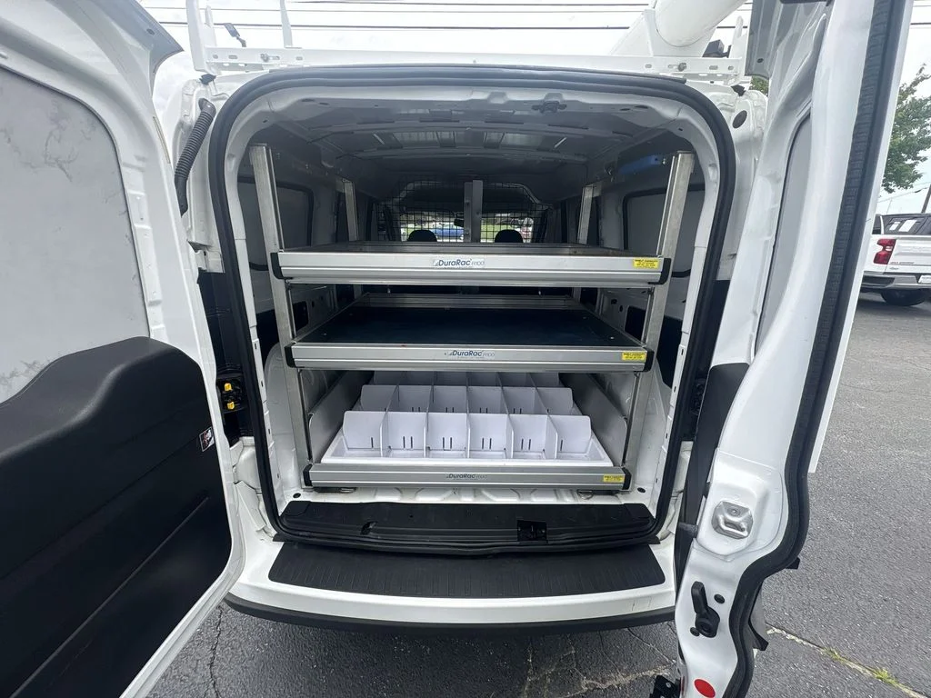 Used 2022 White Ram Base image 22