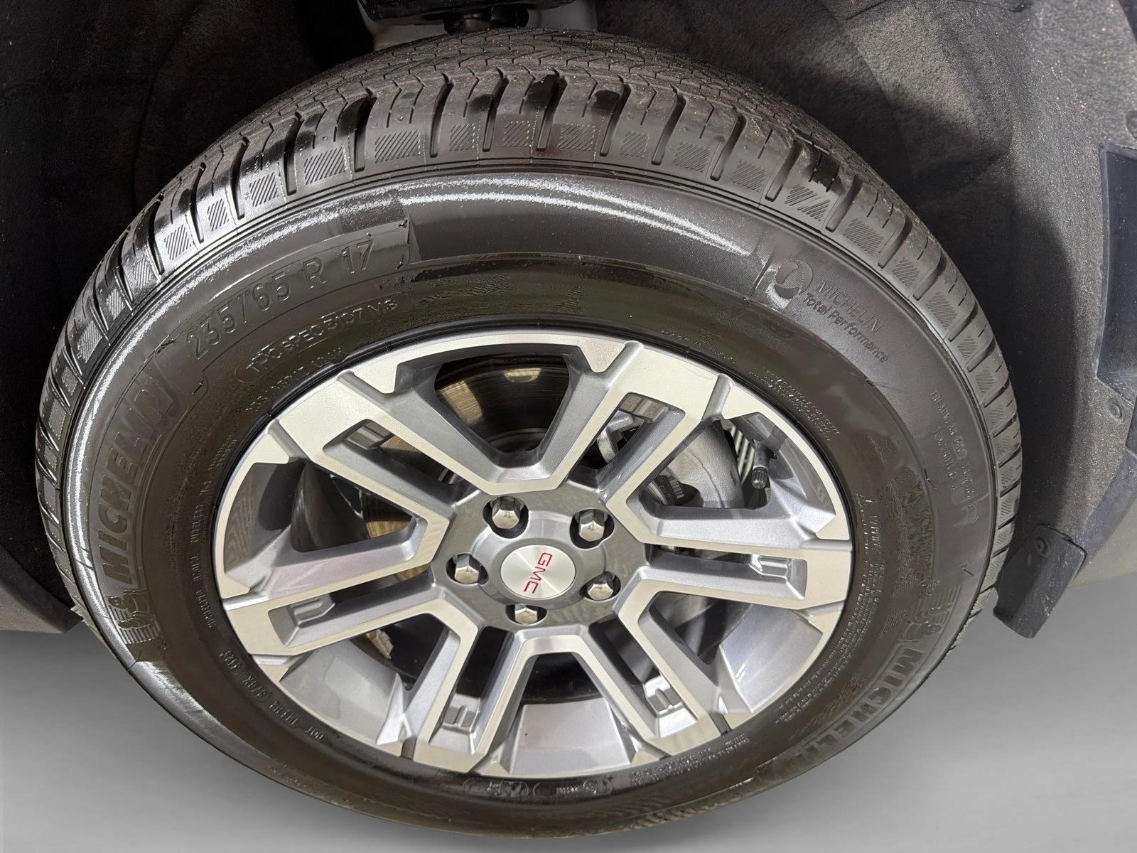 Used 2026 White GMC FWD Elevation image 13