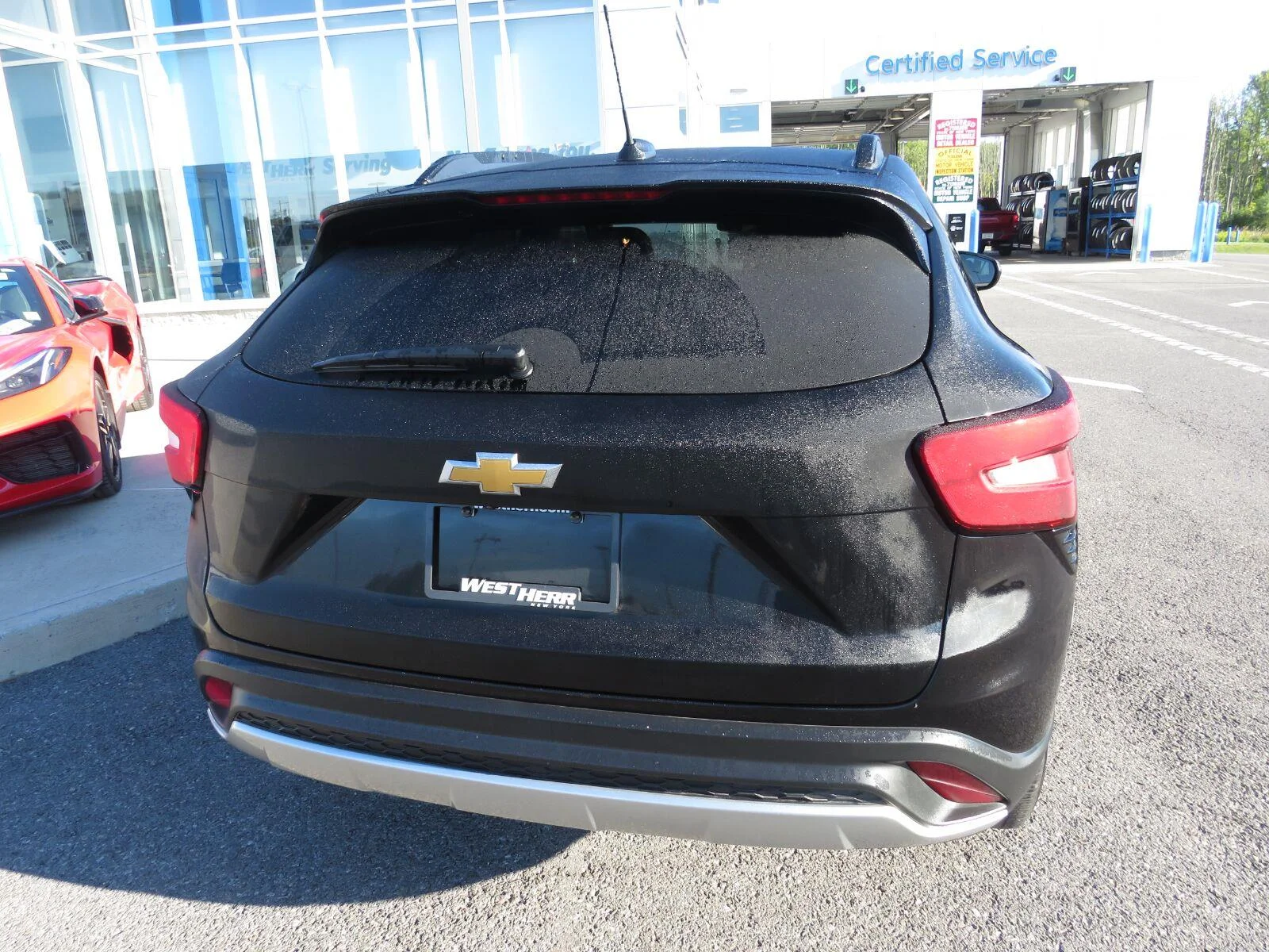 Used 2024 Mosaic Black Metallic Chevrolet LT image 8