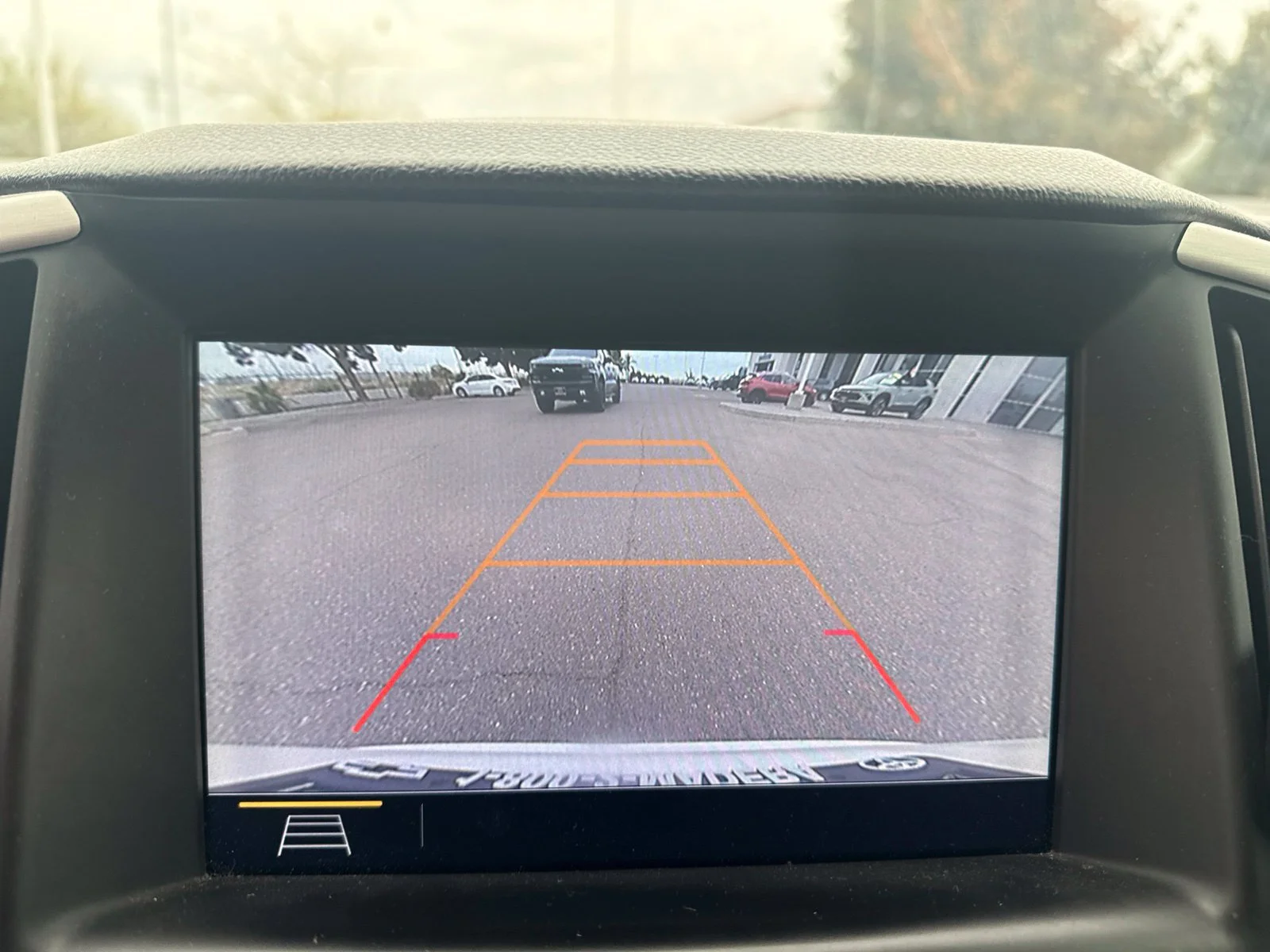 Used 2019 SUMMIT WHITE GMC SLT image 17