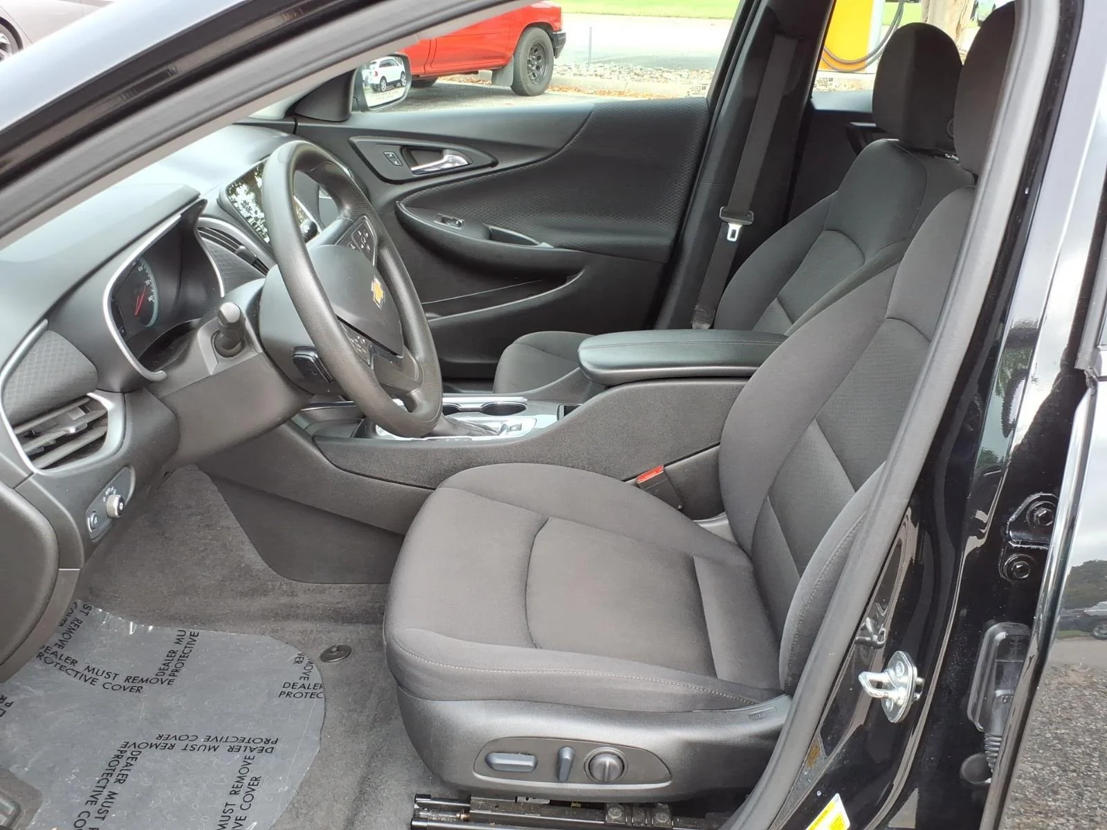 Used 2025 Mosaic Black Metallic Chevrolet LT image 11
