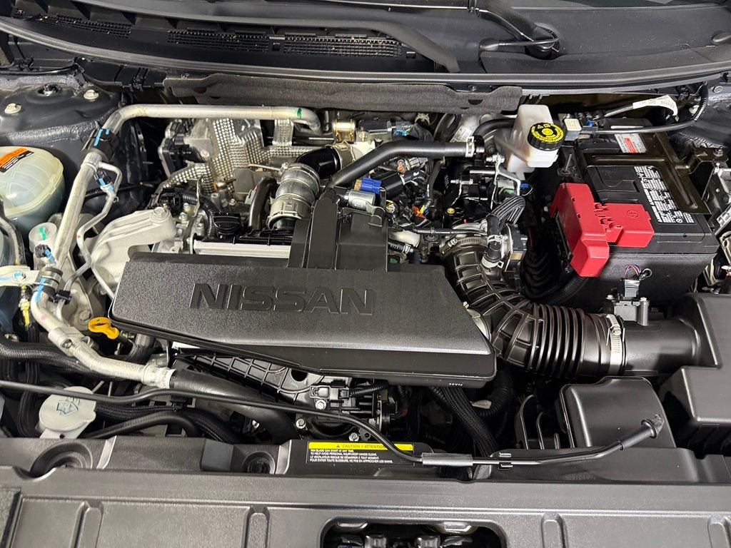 Used 2026 Super Black Nissan SV image 17