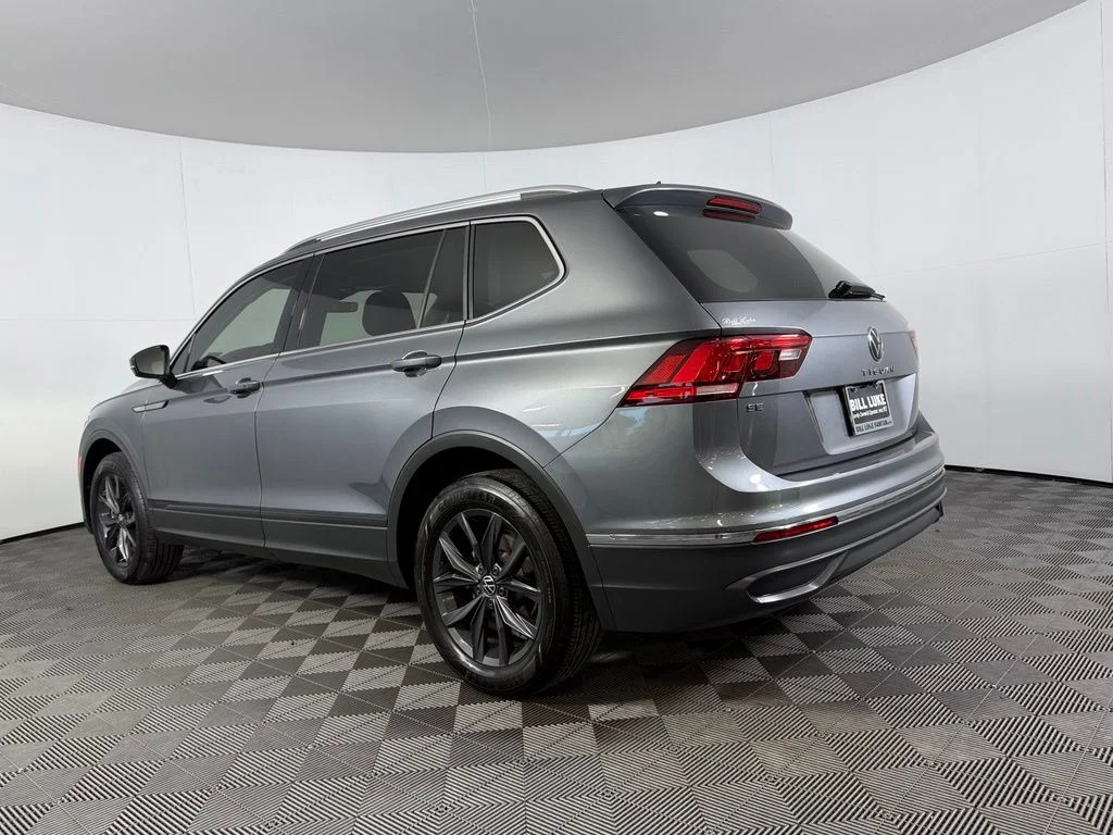 Used 2024 Gray Volkswagen 2.0T SE image 9