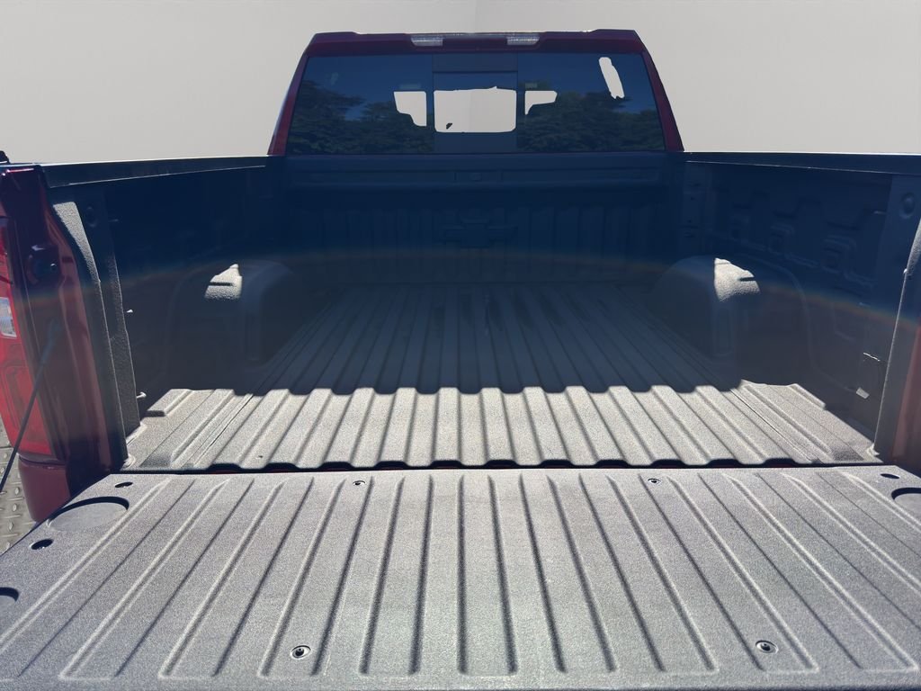 Used 2025 Radiant Red Tintcoat Chevrolet RST image 9