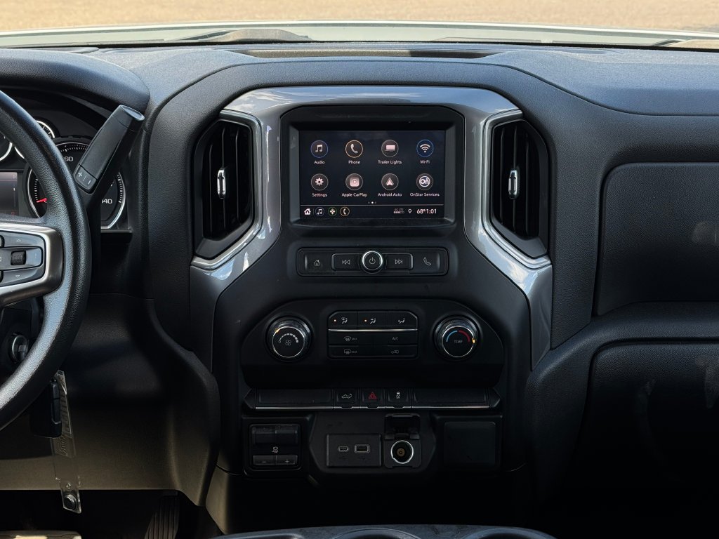 Used 2021 Summit White Chevrolet Custom image 20