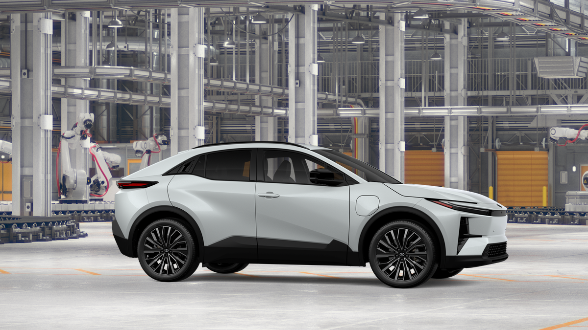New 2027 Wind Chill Pearl Toyota XSE image 13