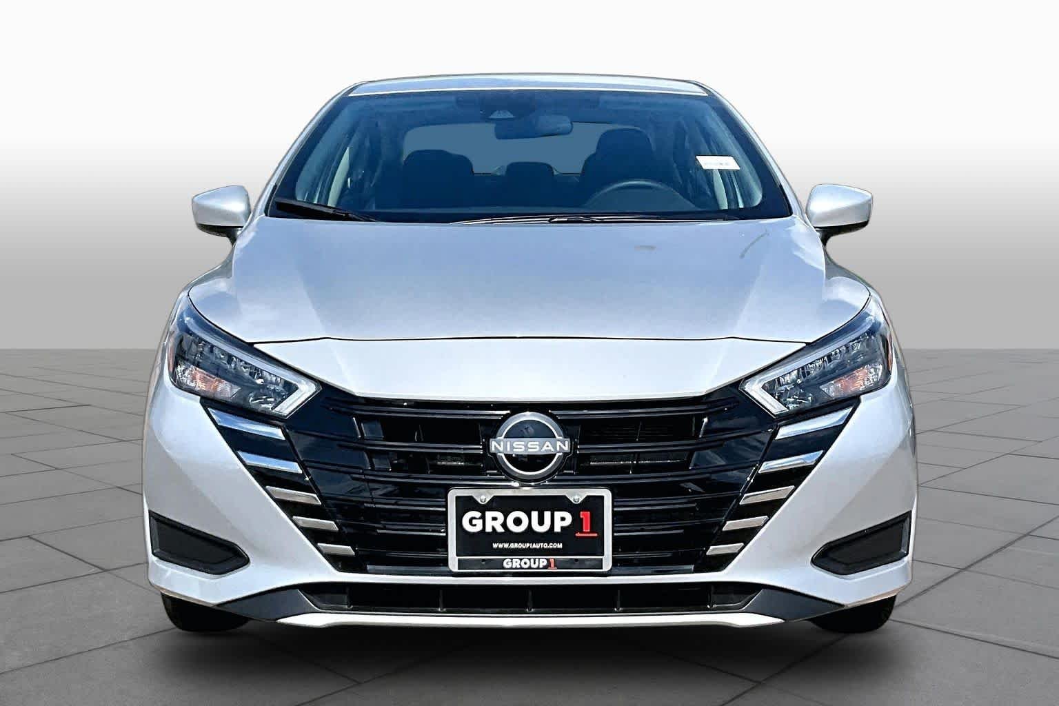 Used 2025 Brilliant Silver Metallic Nissan SV image 4