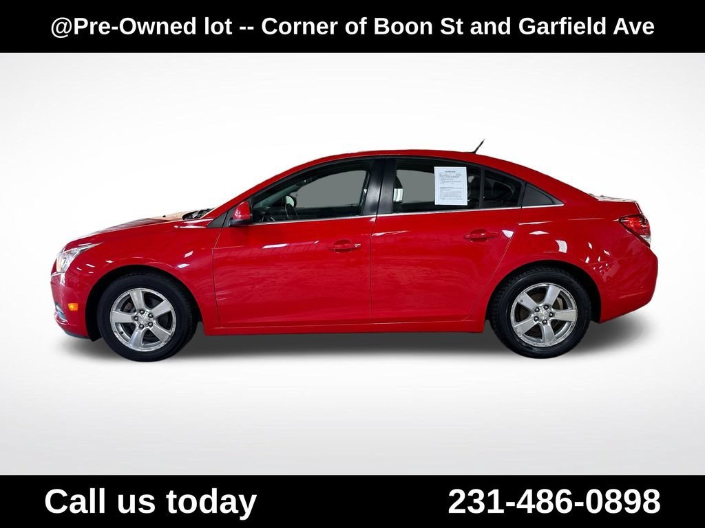 Used 2014 Chevrolet Cruze 1LT with VIN 1G1PC5SB2E7137403 for sale in Traverse City, MI