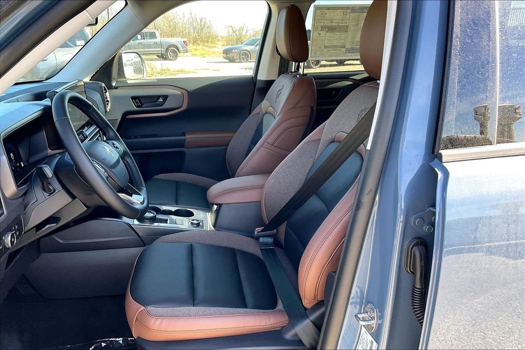 New 2025 Ford Bronco Sport Outer Banks 4D Sport Utility