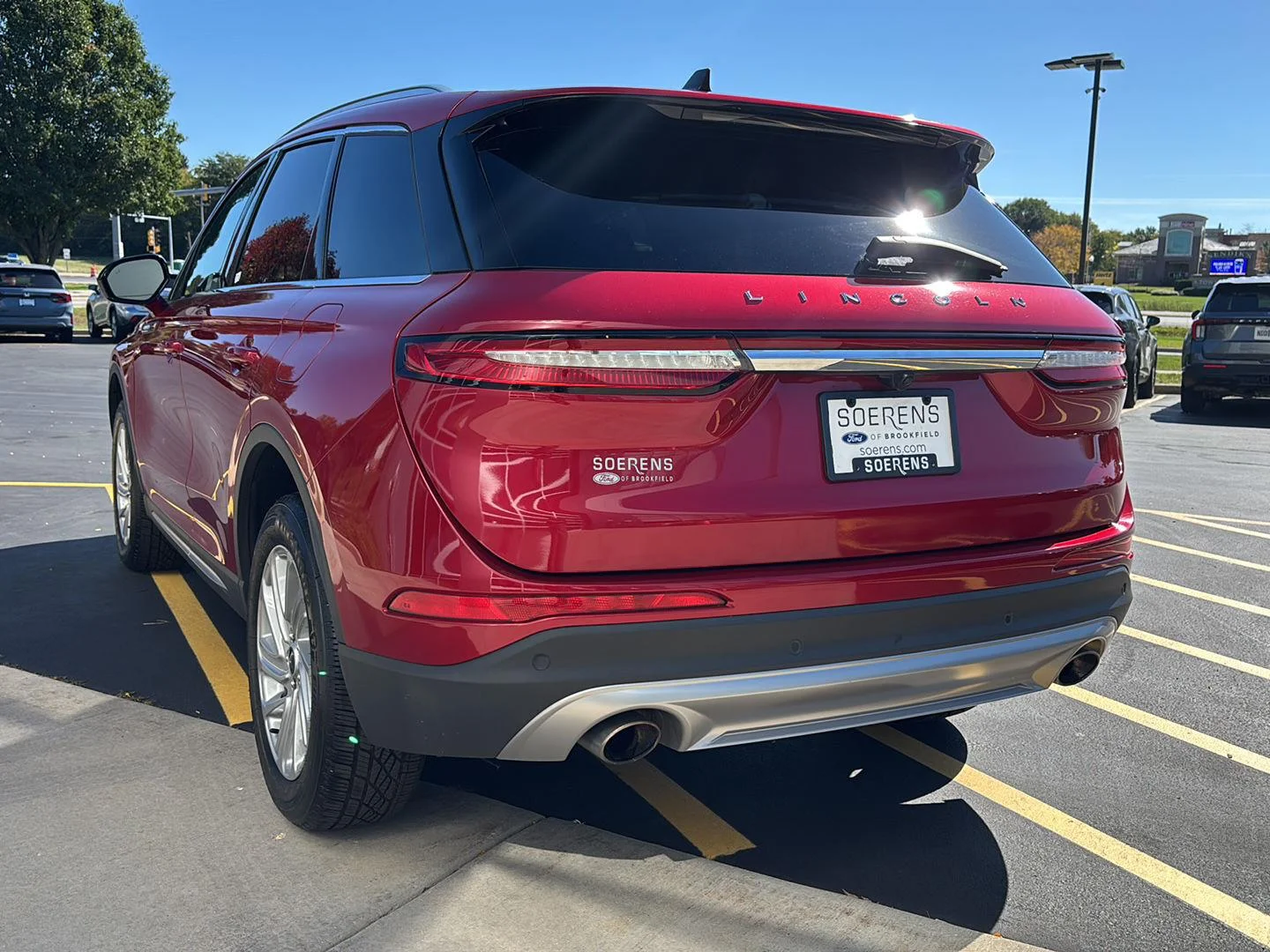 Used 2022 Red Carpet Metallic Tinted Clearcoat Lincoln Standard image 27