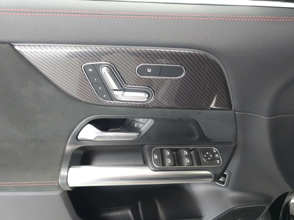 Certified Used 2026  Mercedes-Benz GLA 35 AMG® image 6