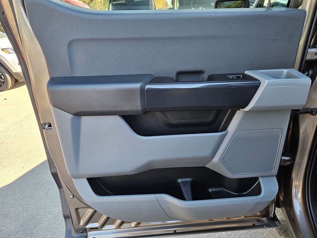 Certified Used 2022 Stone Gray Metallic Ford XL image 15