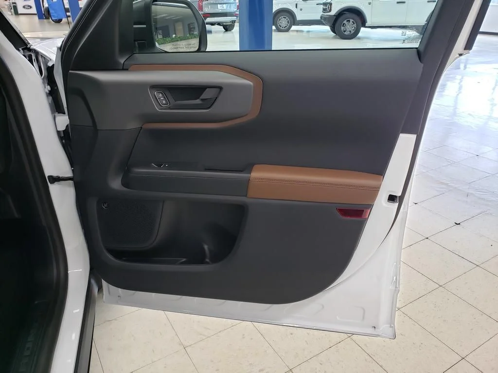 New 2026 Oxford White Ford Outer Banks® image 20
