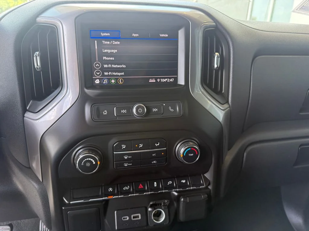 Used 2021 Gray Chevrolet Custom image 22
