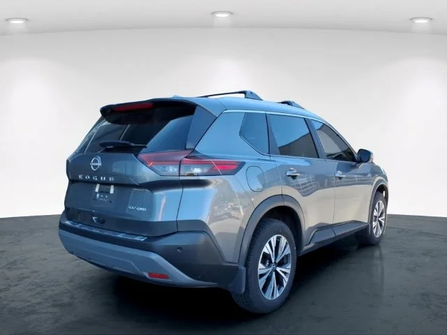 Used 2023 Gray Nissan SV image 17