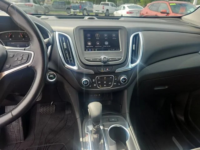 Used 2022 IRON GRAY METALLIC Chevrolet LT image 18
