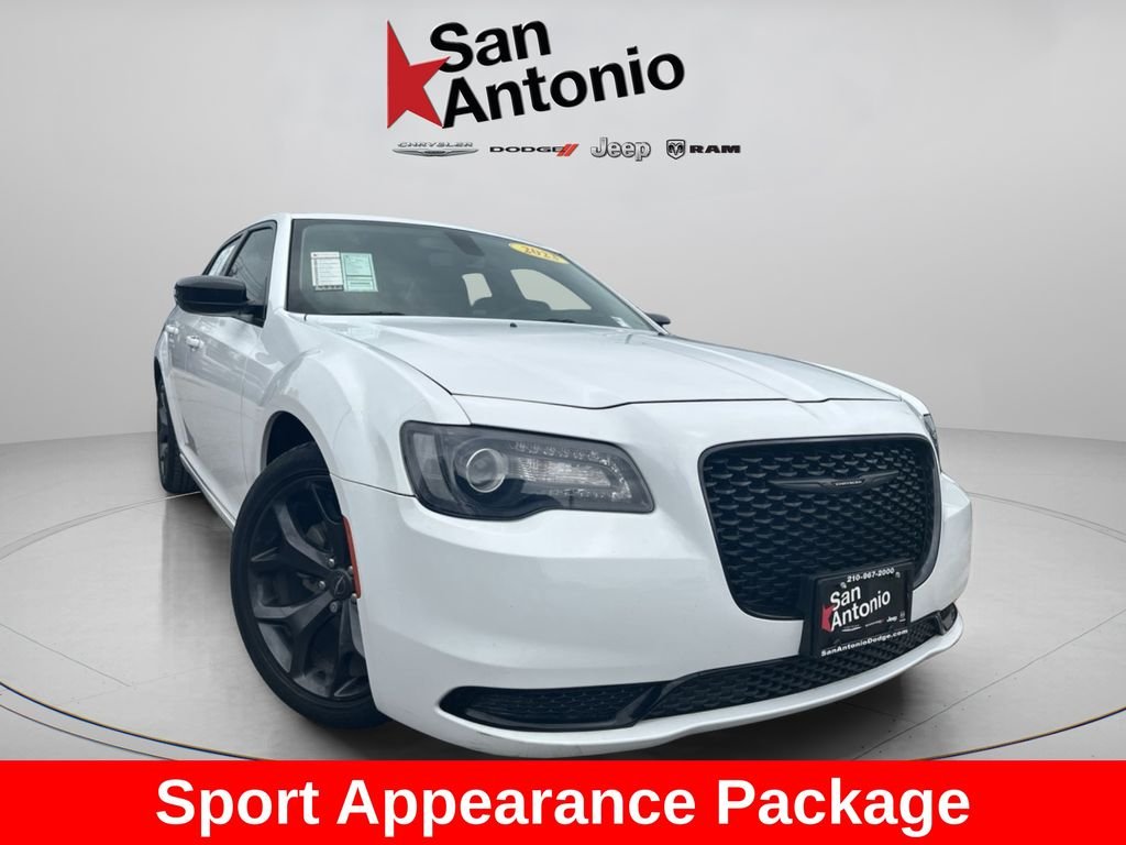 Certified Used 2023 White Chrysler Touring image 3