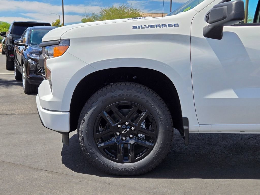 2026 Chevrolet Silverado 1500 Custom - Photo 5